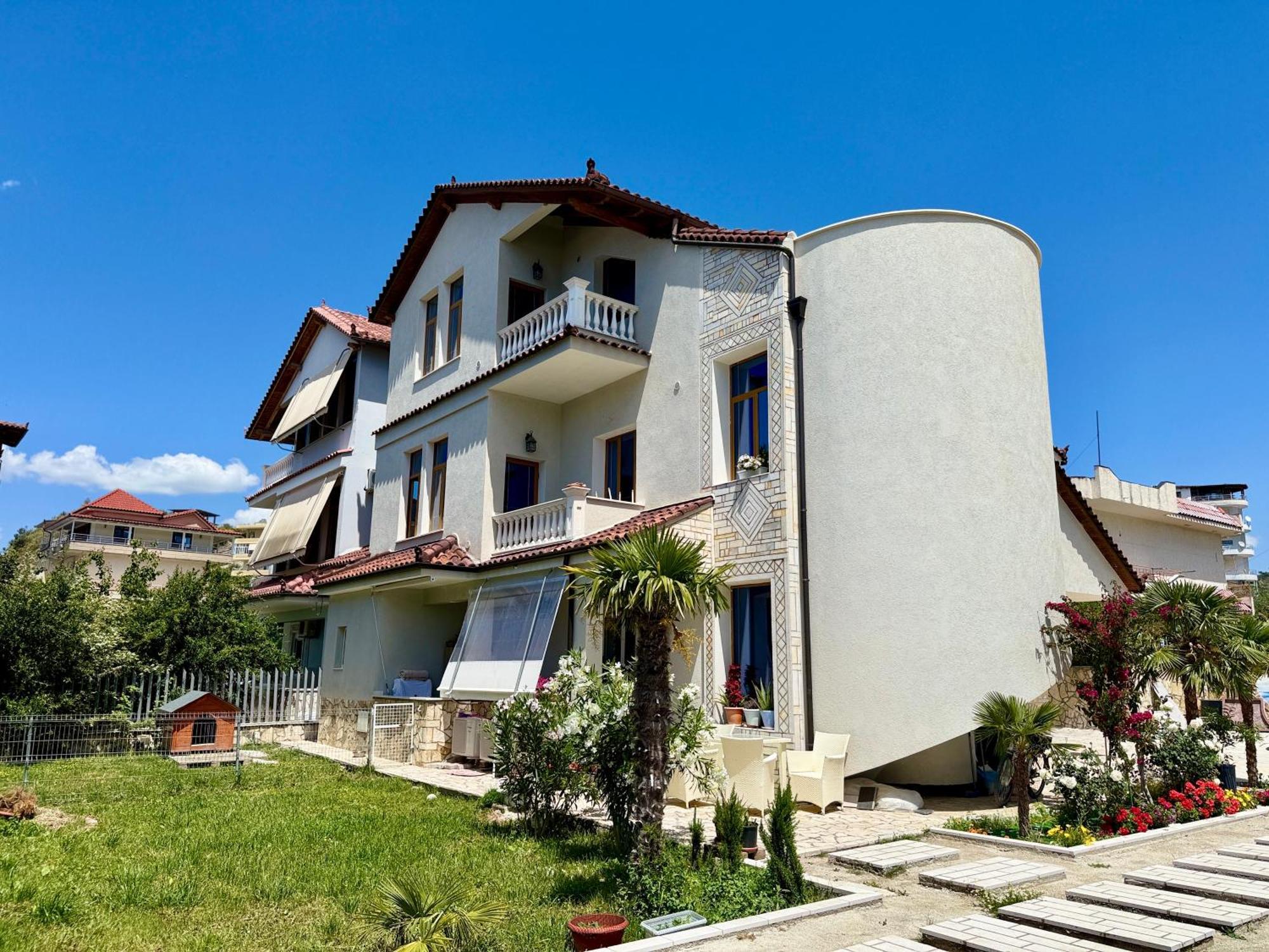 Villa Ida Apartments Vlorë 外观 照片
