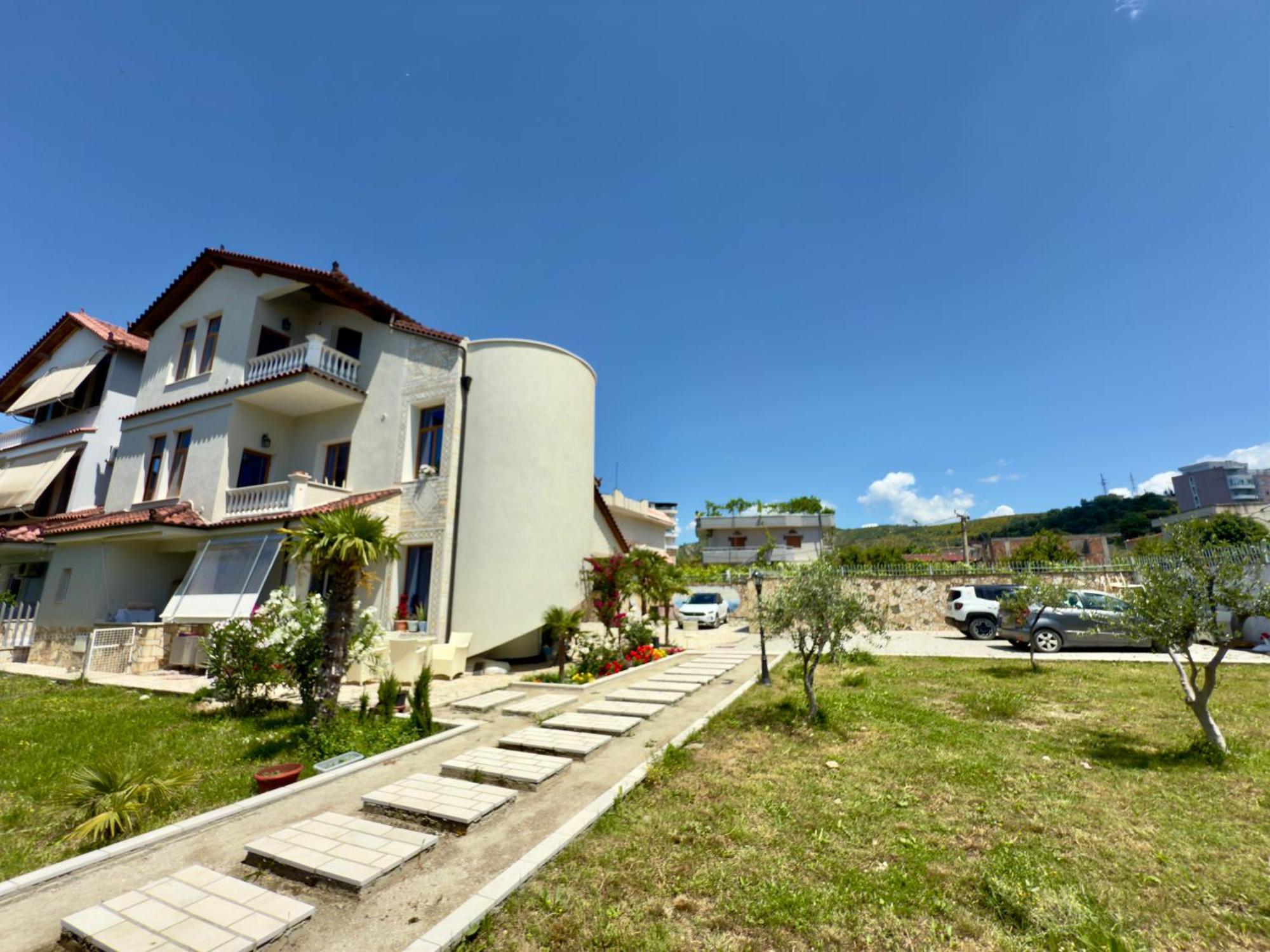 Villa Ida Apartments Vlorë 外观 照片